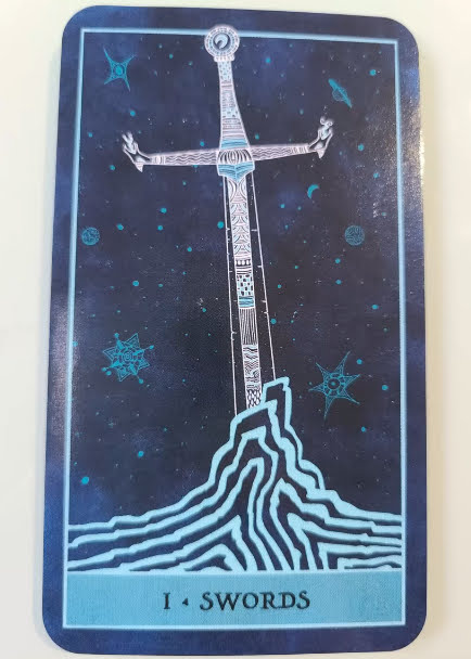 The Tarot of Light and Shadow (John Matthews, Andrea Aste)
